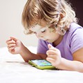 A relação das crianças com os smartphones